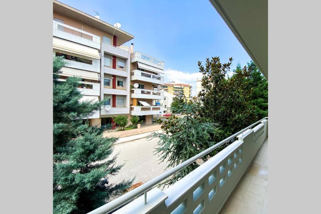 Green Apartment With View Komotini Exterior foto
